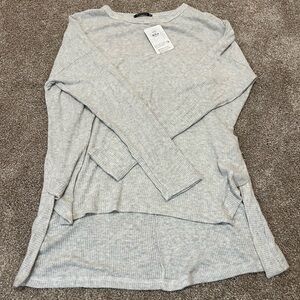 NWT - Staccato - Light Gray Sweater. Loose fitting. Size small. High Lo fit.